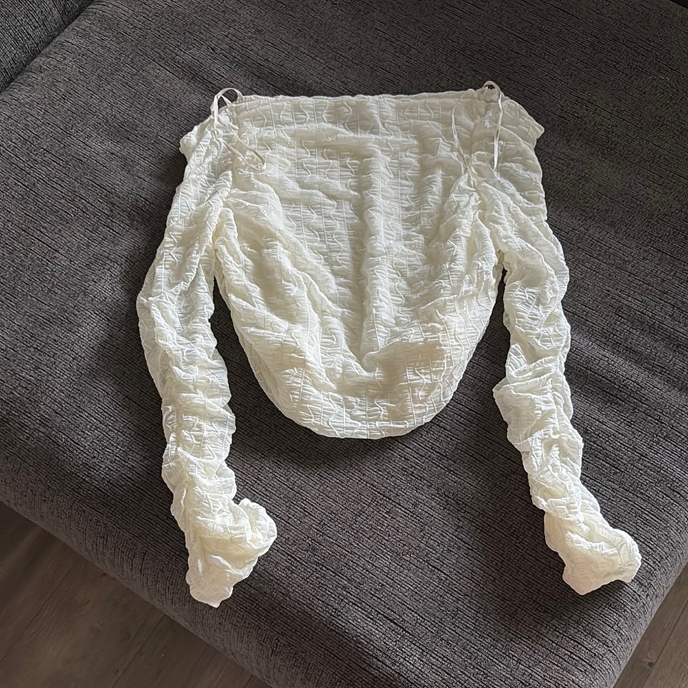 White Ruched Long Sleeve Top